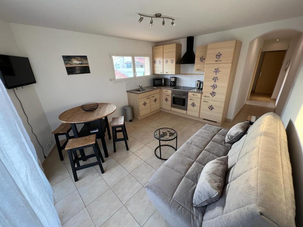 Plein Sud, Bel Appartement 20 Metres De La Plage La Capte Hyères Eksteriør billede