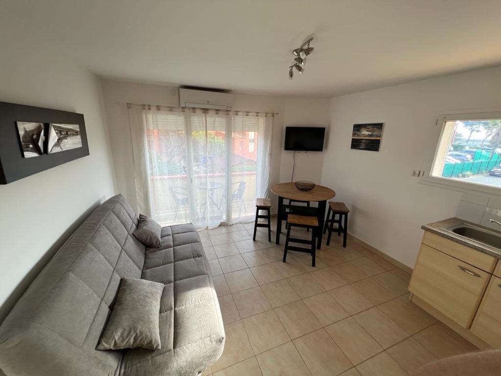 Plein Sud, Bel Appartement 20 Metres De La Plage La Capte Hyères Eksteriør billede